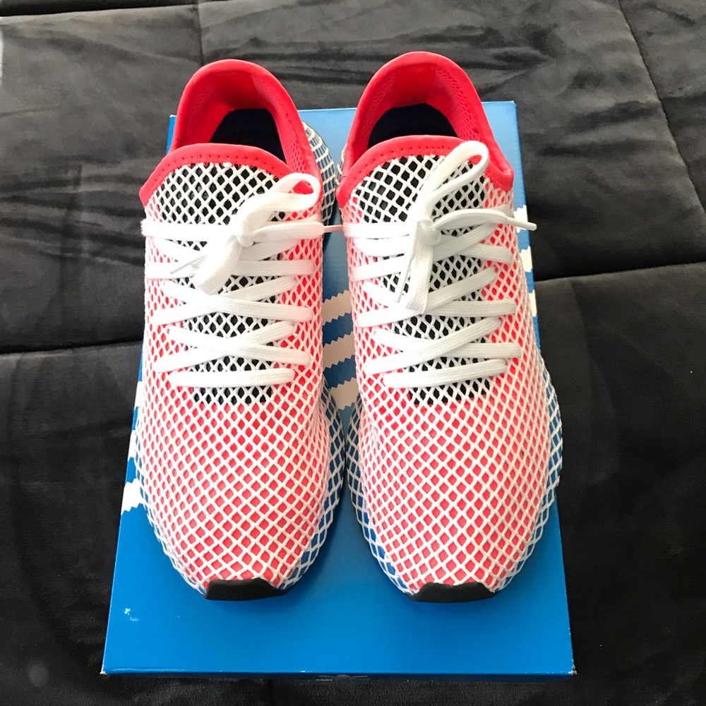 Like New Adidas Deerupt